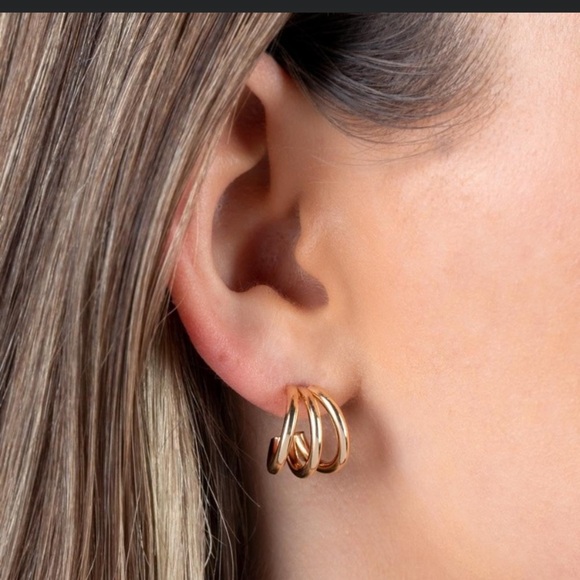 Triple Down Gold Earrings. - Picture 1 of 2